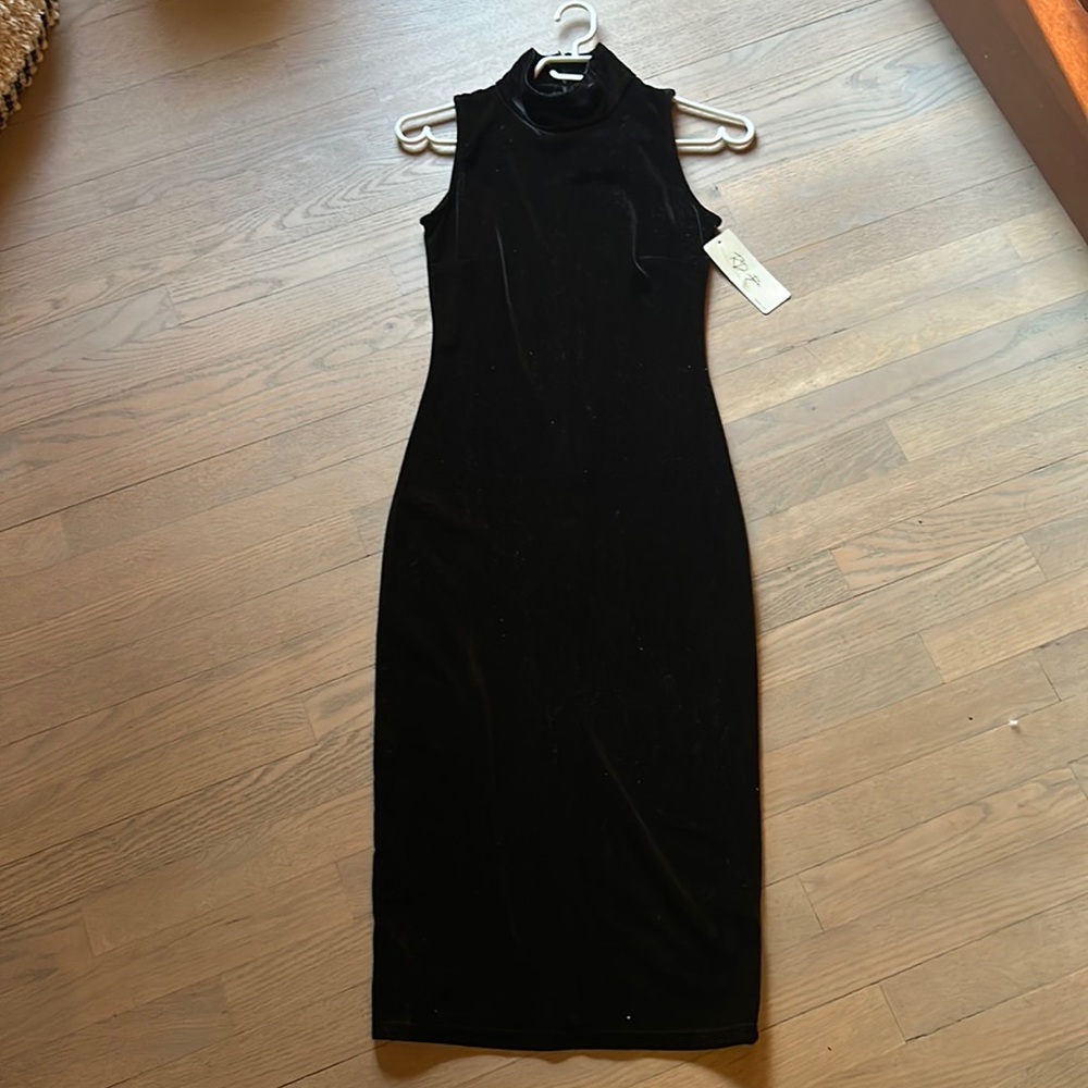 Black velvet dress